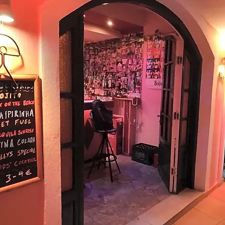 Billy's 3* Mesongí